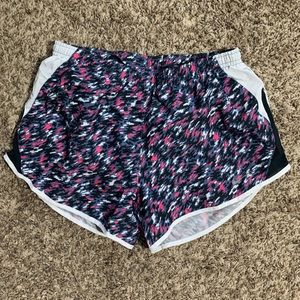 Pattern Nike dri fit running shorts